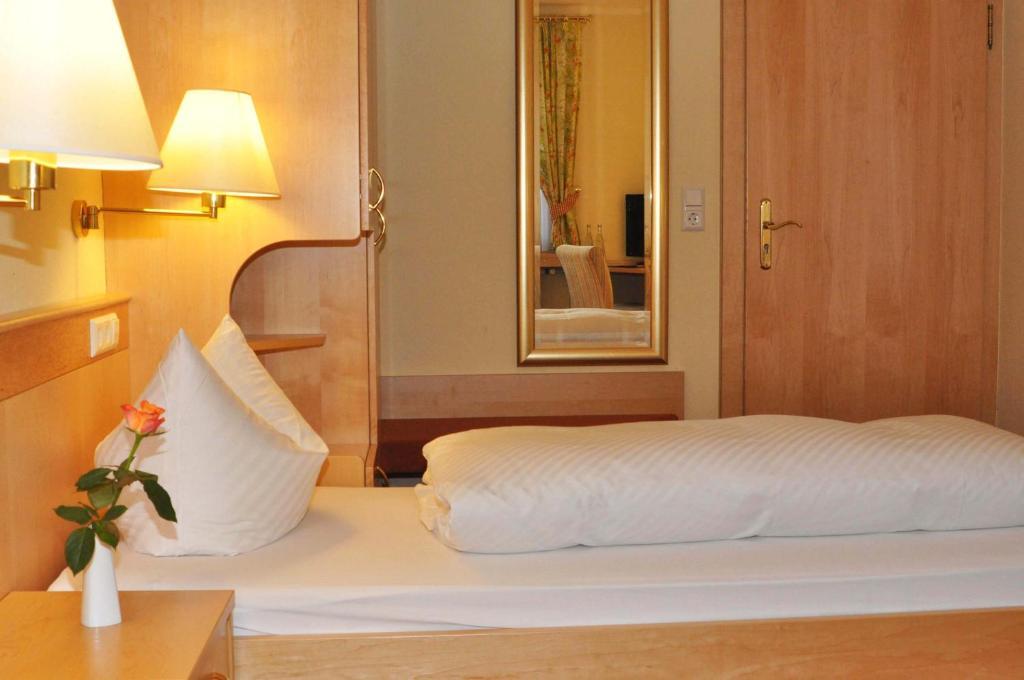 Hotel Gasthof Engel Аппенвайер Номер фото